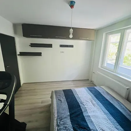 Luxury Apartm Budimex